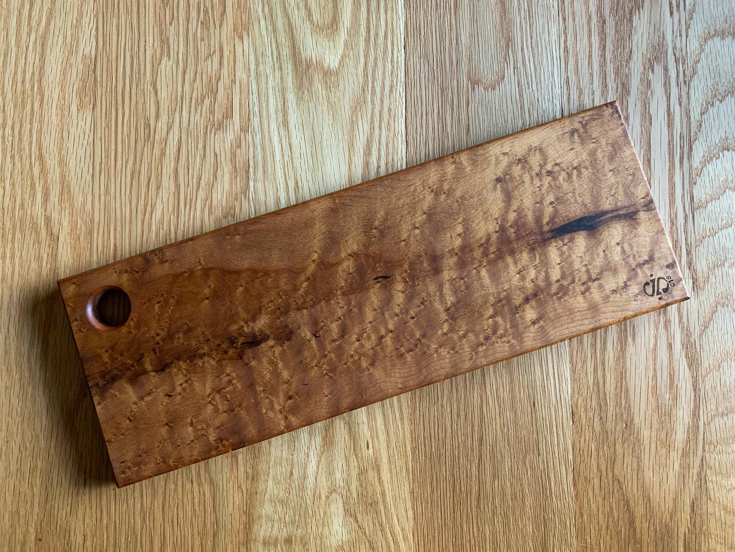 Limited Edition Large Serving Tray | Roasted Birdseye Maple 018